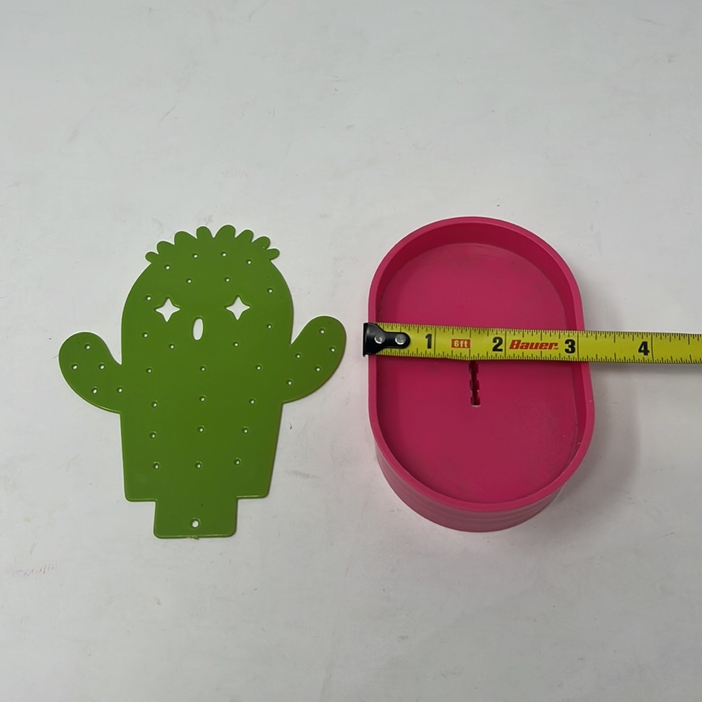 Cactus Earring Display - Picture 5 of 6